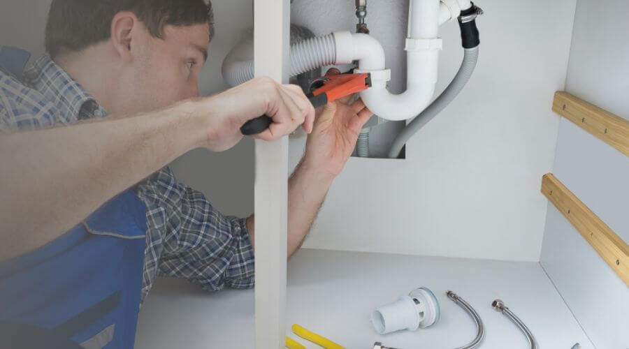 Professional Tankless Water Heater Installation in Mass City, MI